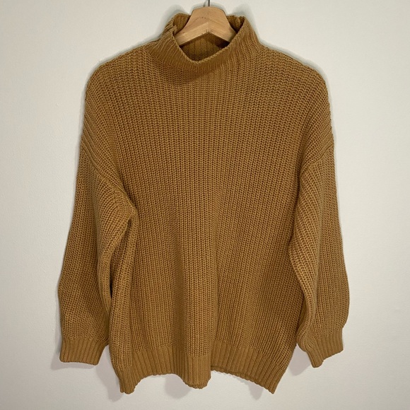 American Eagle - Turtleneck Tunic Sweater - Picture 1 of 2